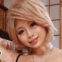 木崎レナ