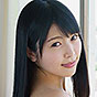 新村あかり